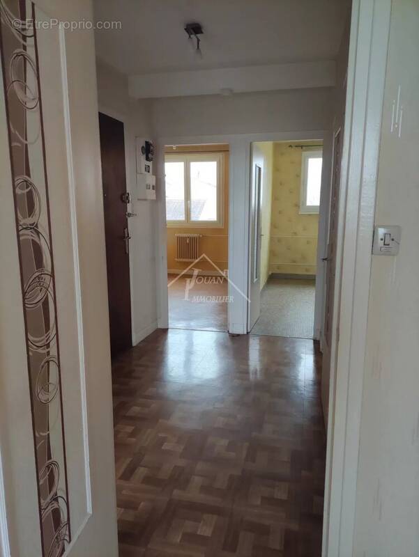 Appartement à MONTLUCON