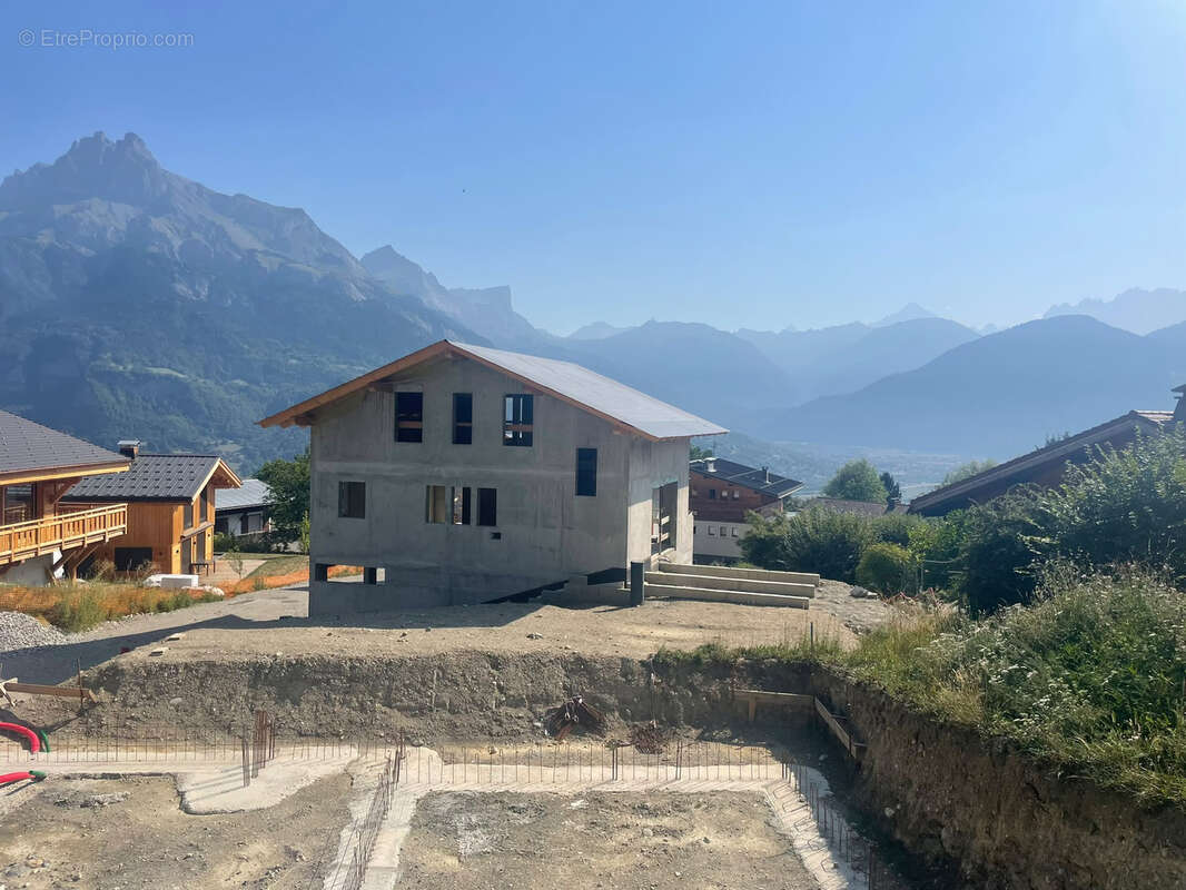 Hameaux de trois chalets indépendants avec vue imprenable sur le Mont-Blanc - Edelweiss - photo 2