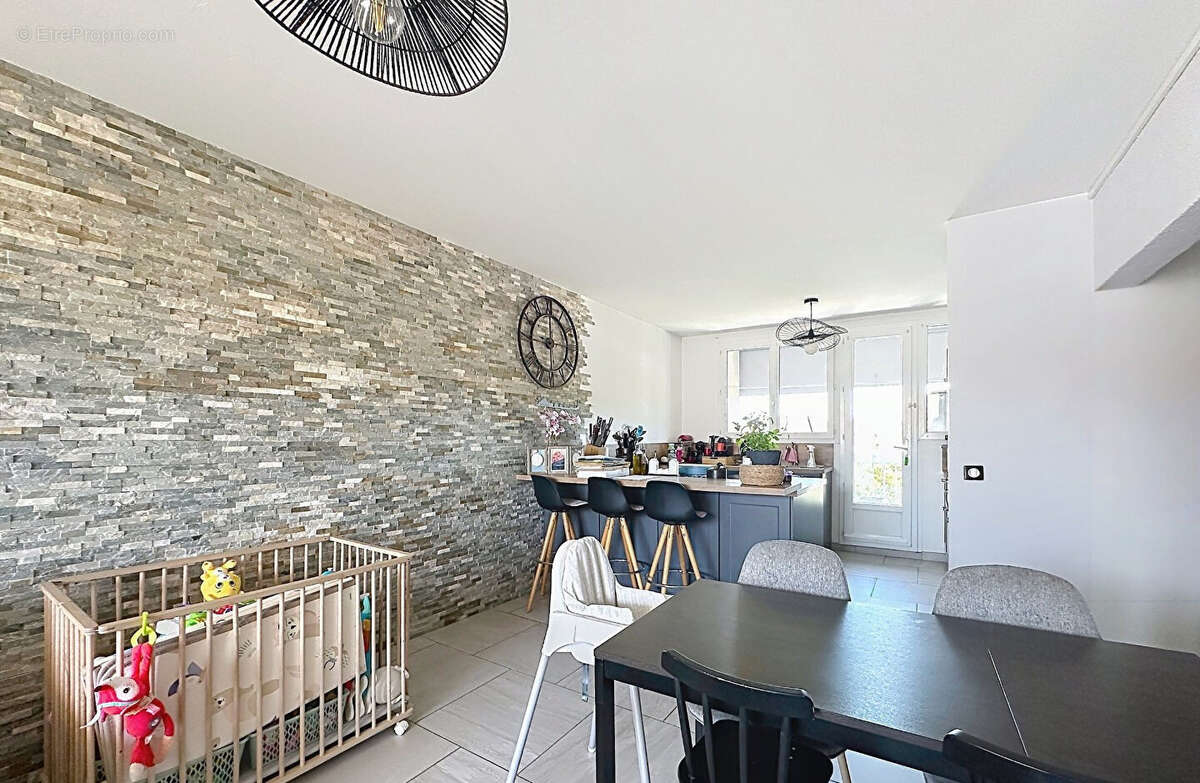 Appartement à GARDANNE