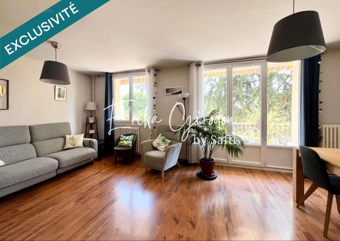 Photo 2 - Appartement à MIRIBEL