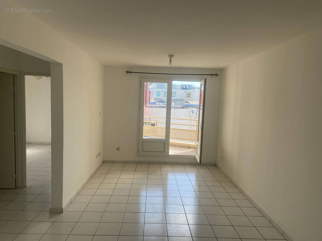 Appartement à SAINT-DENIS