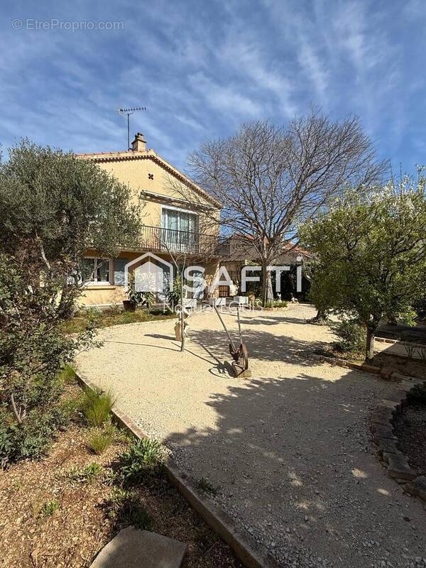 Photo 1 - Maison à BERRE-L'ETANG