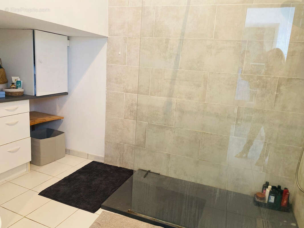 Appartement à SAINT-GENIES-DES-MOURGUES