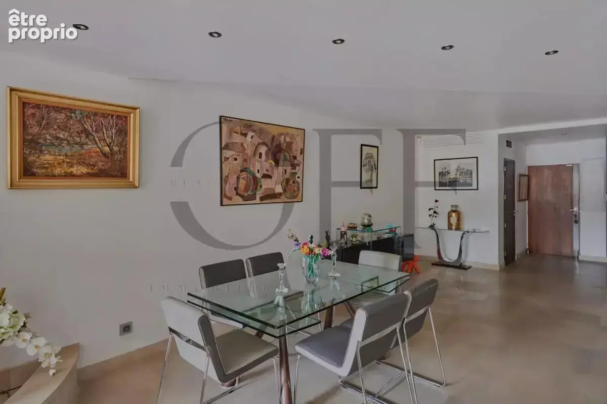 Marseille 13007 – Rez- de-jardin résidence sécurisée - Roucas-Blanc – 3 chambres 150 m² avec jardin privatif - photo 20