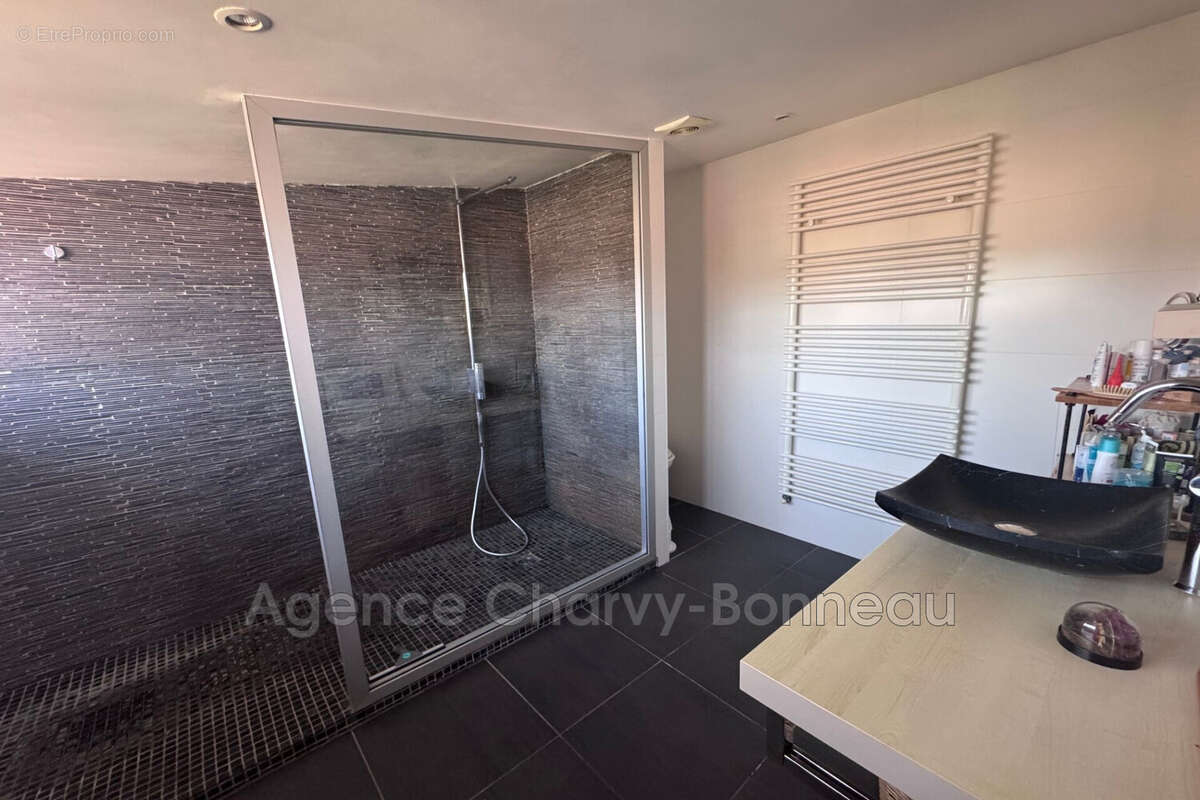 Maison à PRAT-BONREPAUX