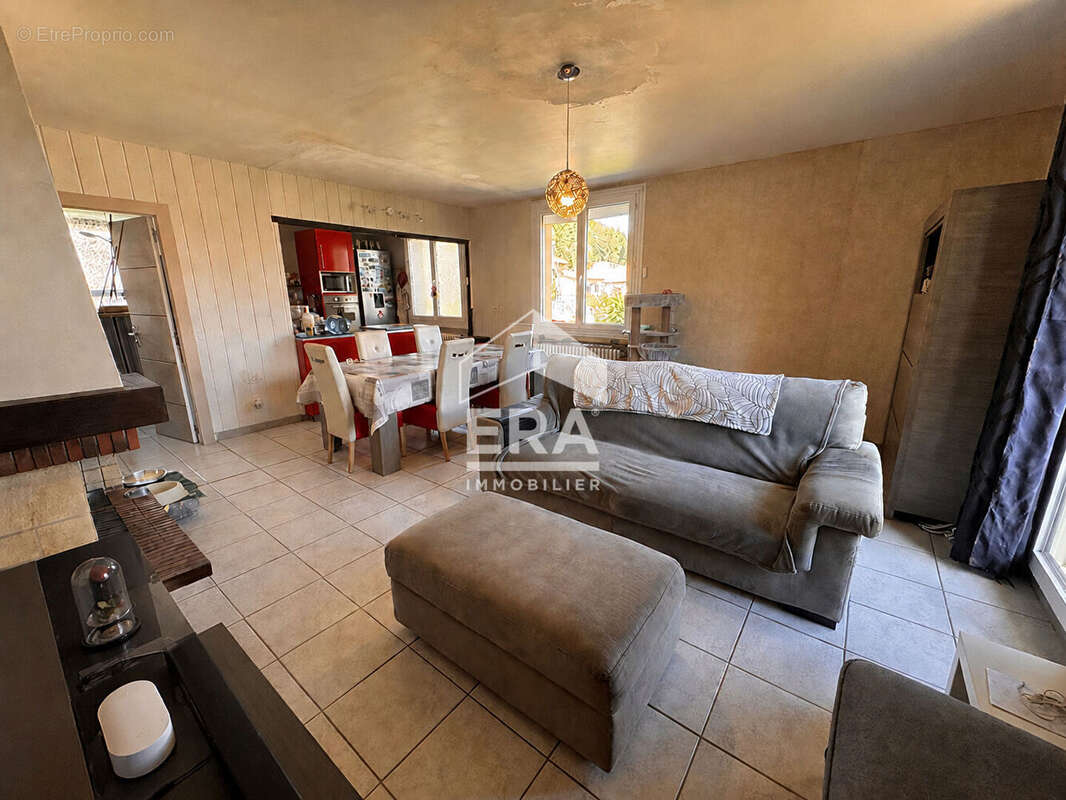 Maison 93m² à laragne-montéglin - photo 3