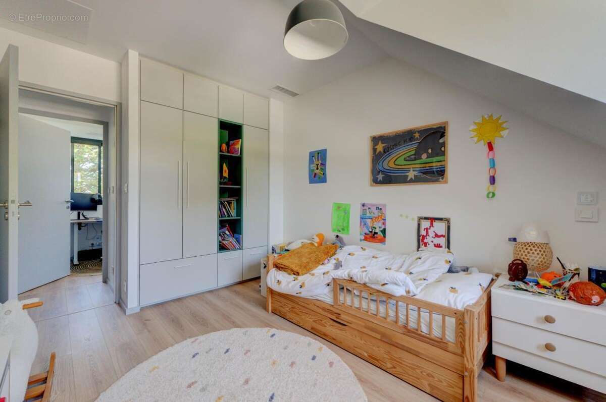 Propriete d'exception 218 m2 sur jardin de 1 500 m2 - photo 20