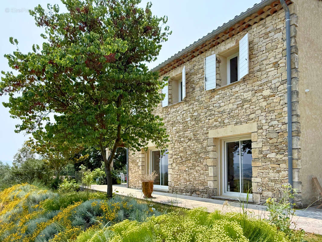 Maison à FORCALQUIER