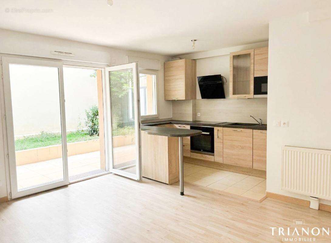 Le mesnil le roi - appartement avec terrasse et jardinet - photo 3