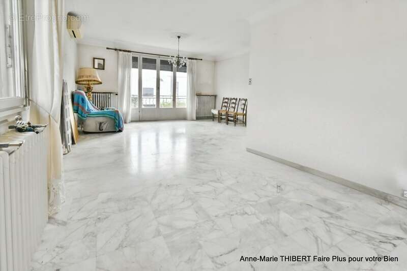 Maison à VILLEURBANNE