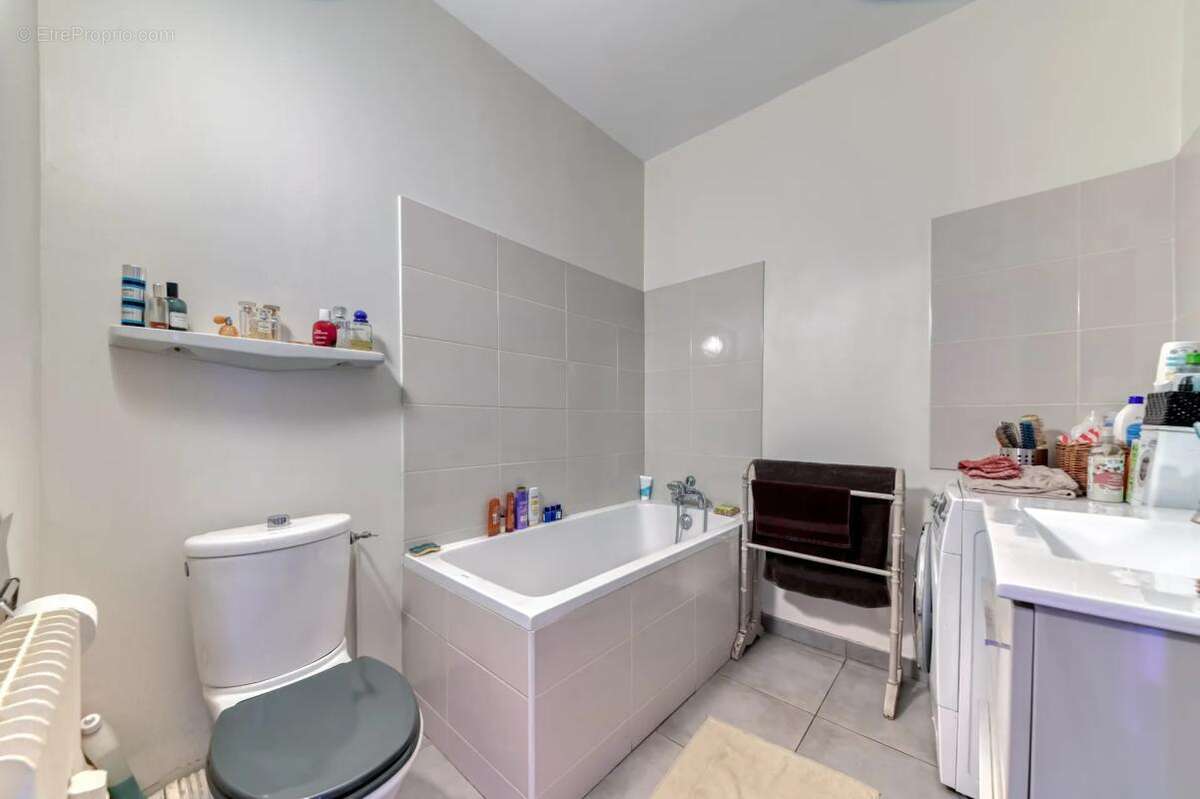 Appartement à CALUIRE-ET-CUIRE