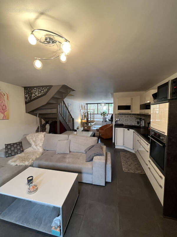 Appartement à ORNANS