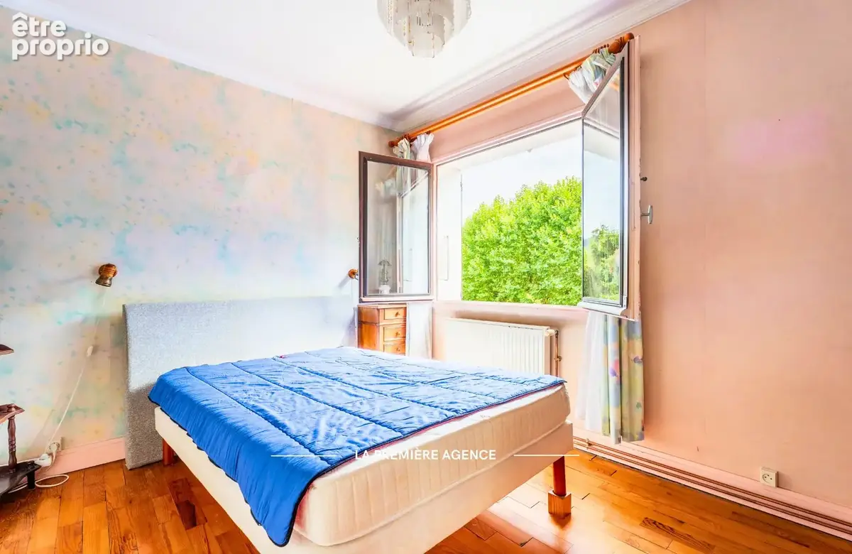 Maison 5 pièces 92 m² à vendre à Tarare (69170) - photo 7