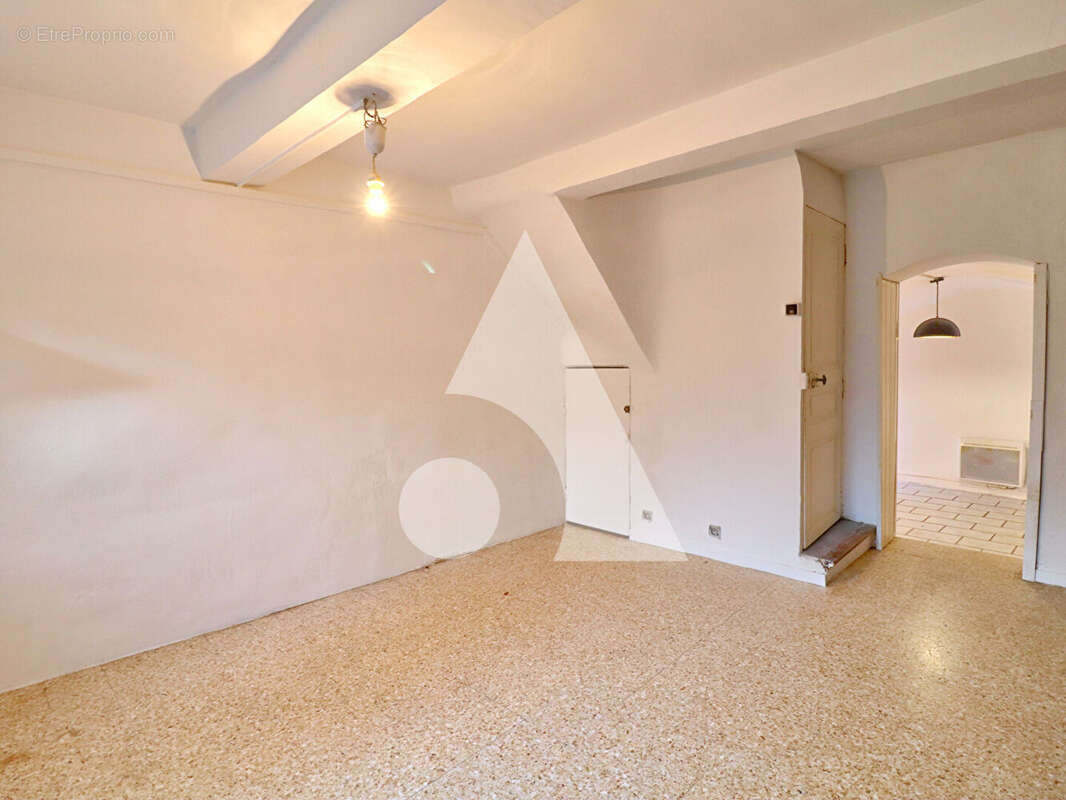 Maison à BEAUMONT-DE-PERTUIS