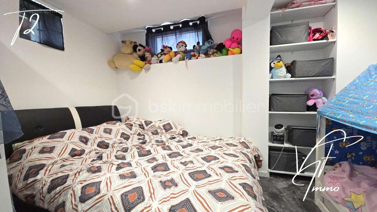 Maison à LE CASTELLET