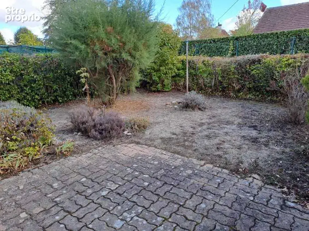 Maison mitoyenne 4 pièces - 93 m² avec jardin de 195 m² à saint clément - photo 4