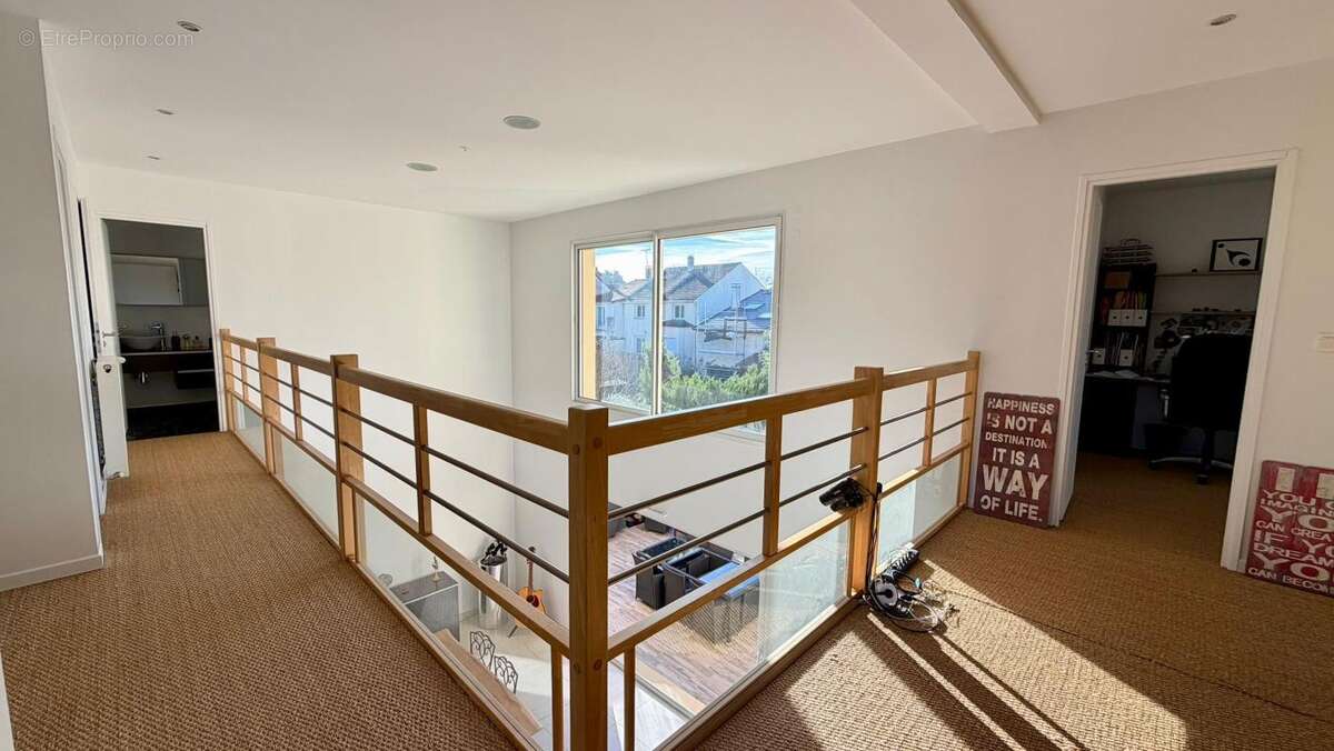 Maison à NEUILLY-SUR-MARNE