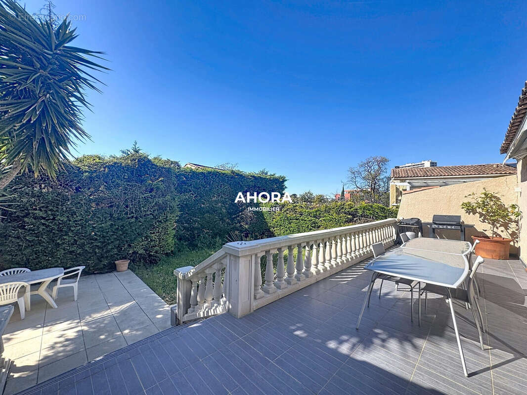 Maison à MARSEILLE-9E