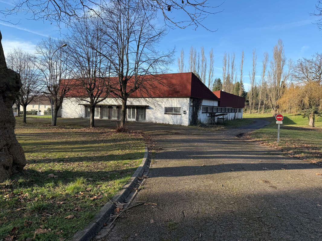 Appartement à YZEURE