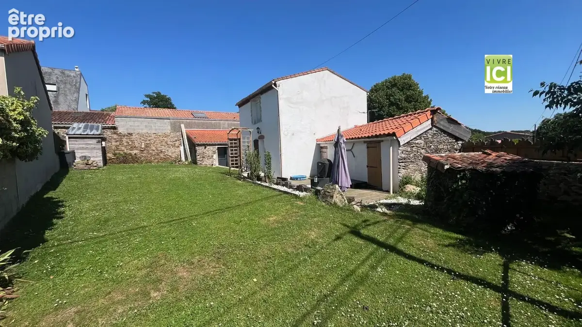 Maison à LA VARENNE