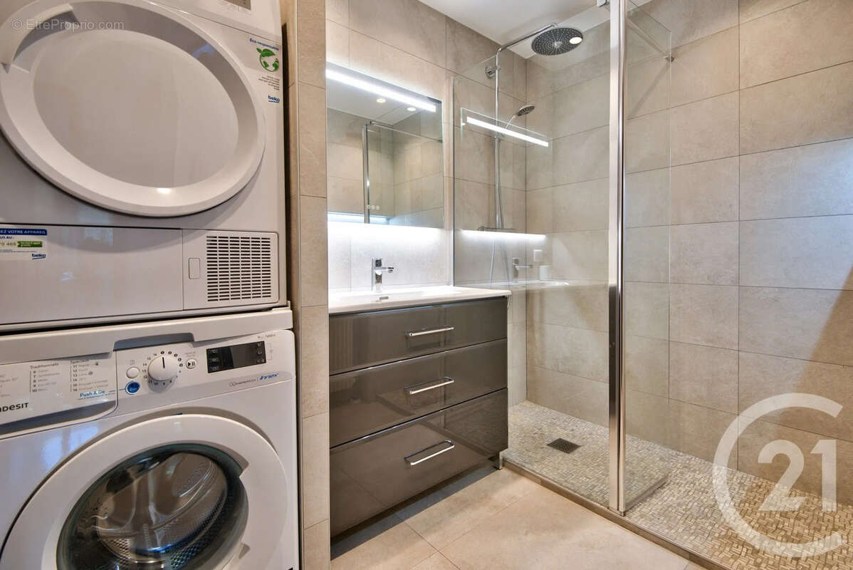 Appartement à VILLEFRANCHE-SUR-MER