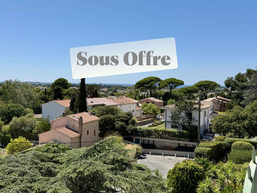 Appartement à SIX-FOURS-LES-PLAGES