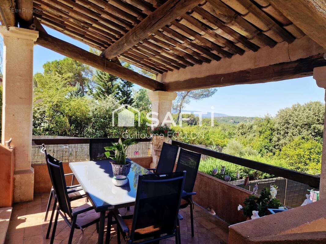 Maison 192 m² à Roussillon  - photo 3