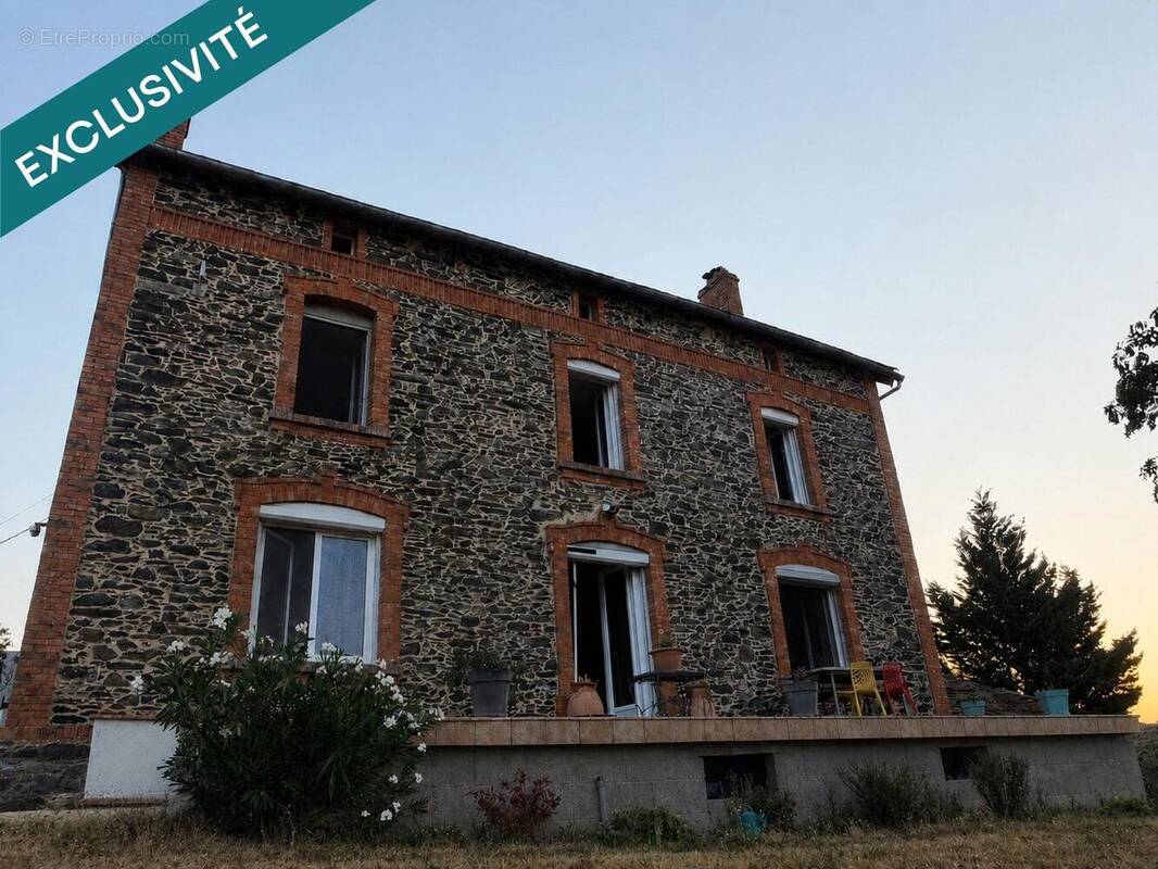 Photo 1 - Maison à MIRANDOL-BOURGNOUNAC