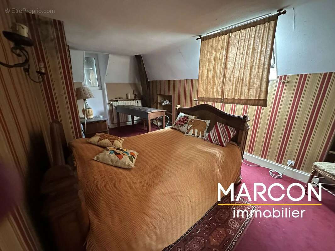 Maison à LA SOUTERRAINE