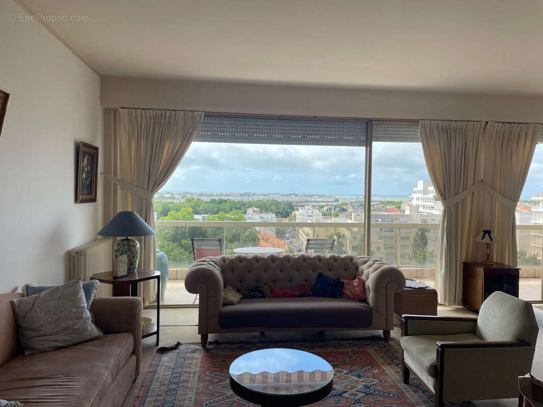 Appartement à LA ROCHELLE