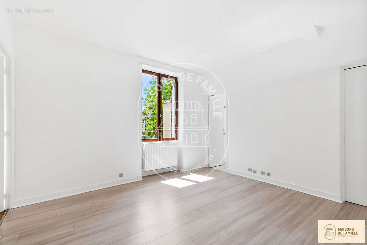 Appartement à MONTESSON