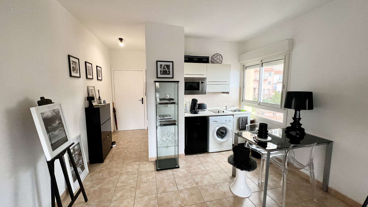 Appartement à BEAUSOLEIL