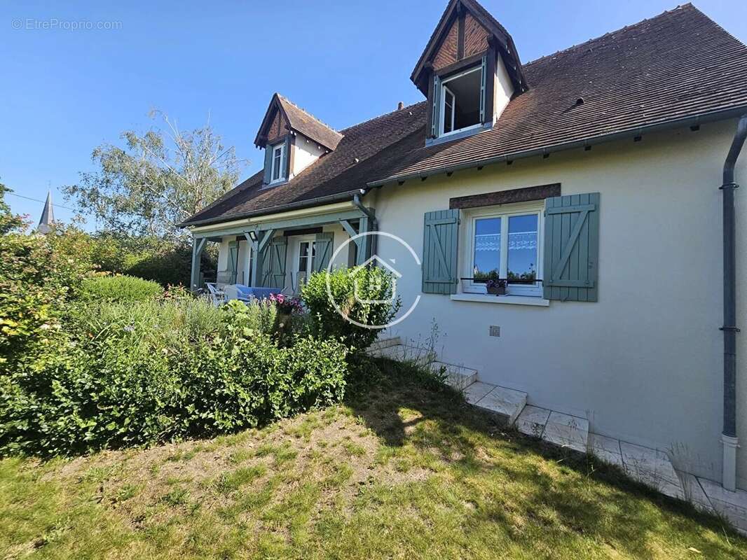 Maison à SAINT-CLAUDE-DE-DIRAY