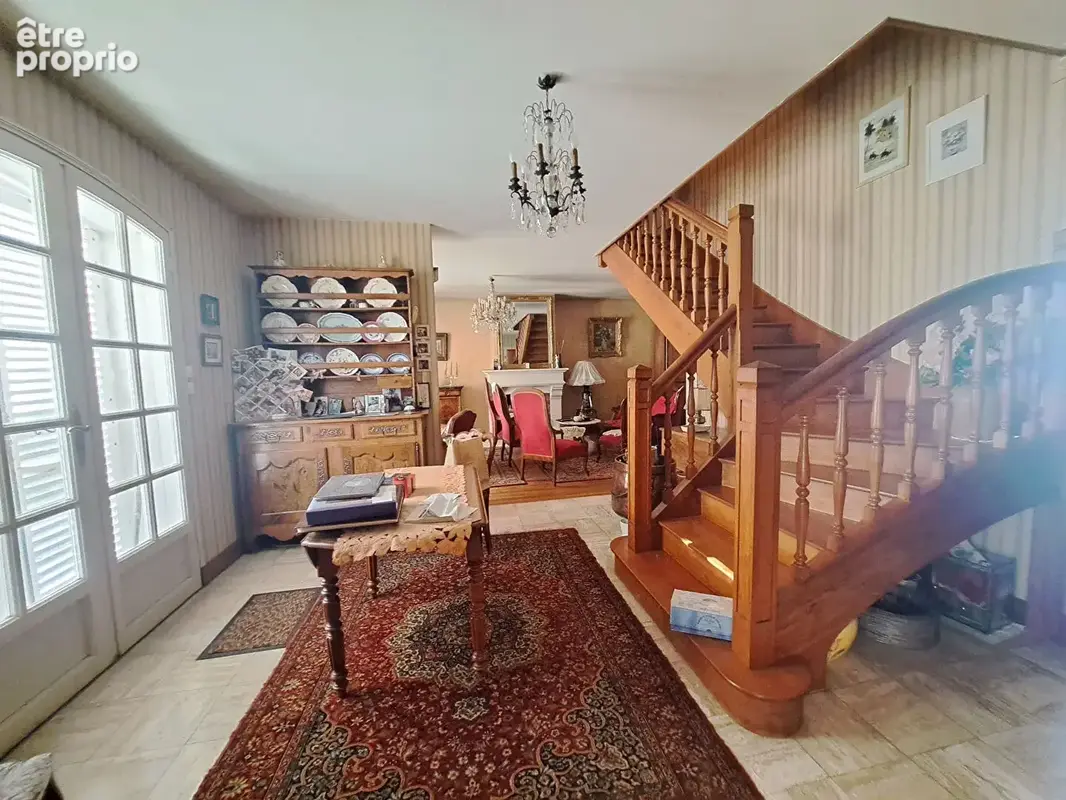 Maison 6 pièces 153 m² à vendre à Chatellerault (86100) - photo 4
