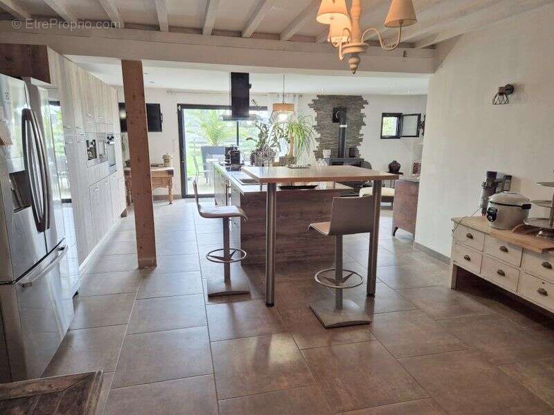 Maison à LA SELLE-CRAONNAISE