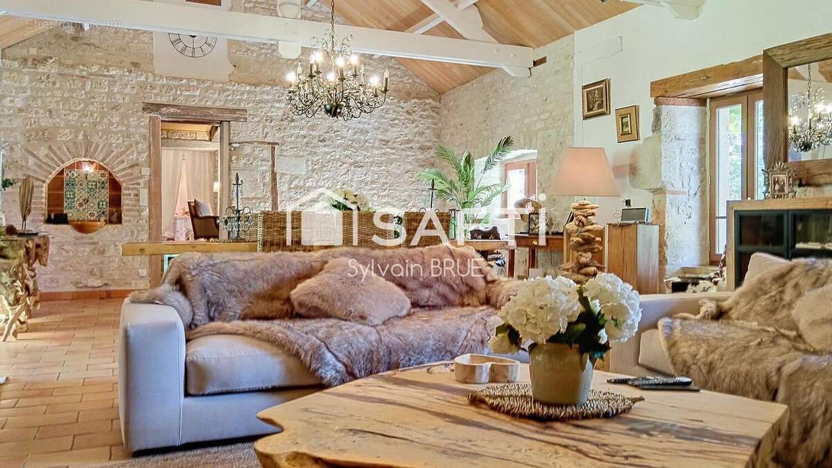 Photo 6 - Maison à CASTELNAU-MONTRATIER