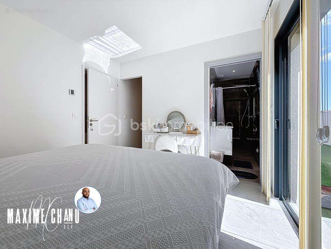 Maison à SAUSSAN