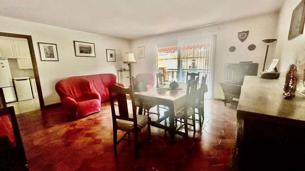 Appartement à MENTON