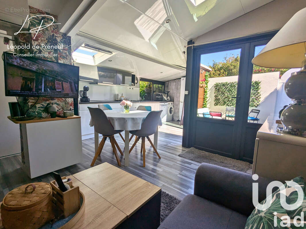Photo 4 - Maison à SIX-FOURS-LES-PLAGES