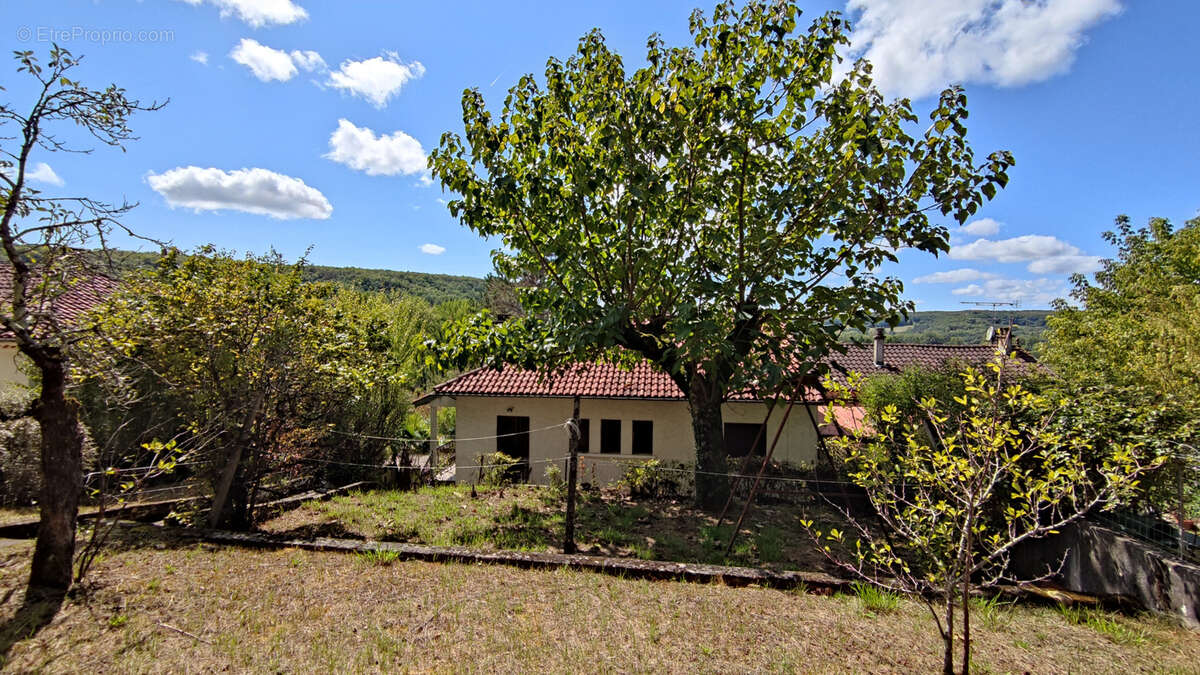 Maison à BAGAT-EN-QUERCY