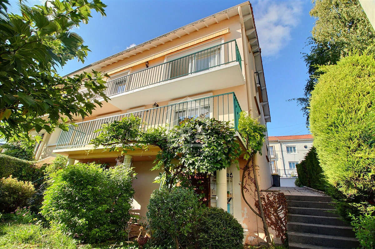 Maison à CLERMONT-FERRAND
