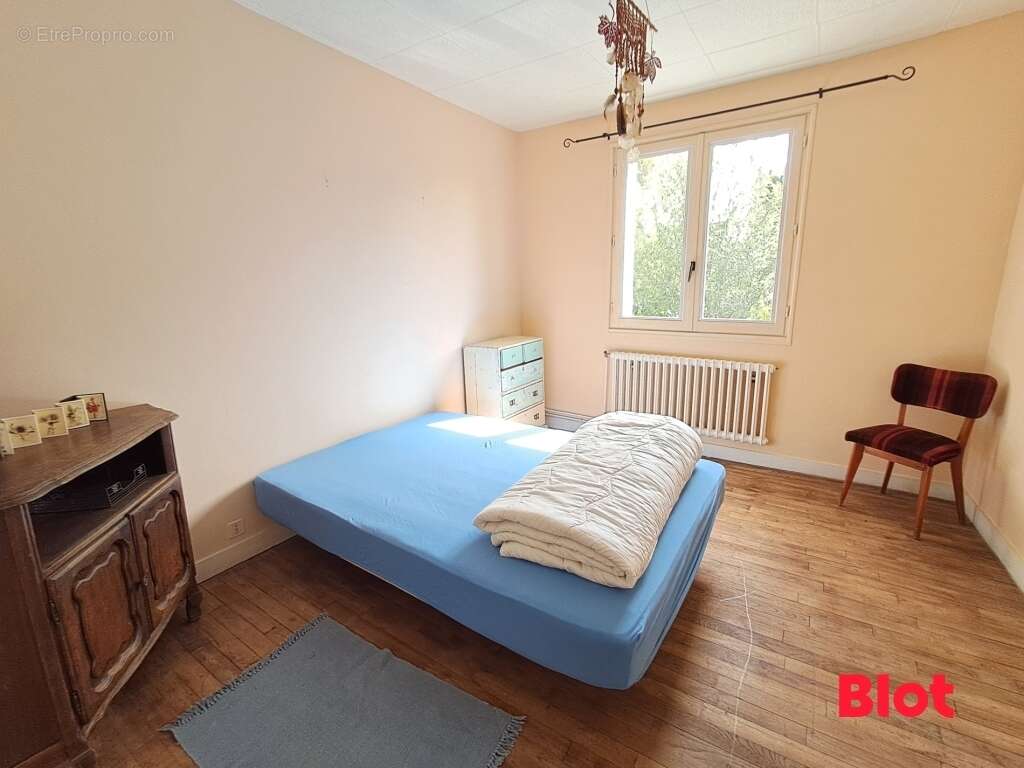 Maison 77 m² à Saint-Pierre-De-Plesguen  - photo 4