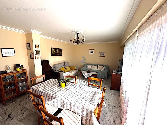 Appartement à MENTON
