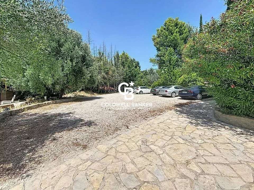 Le Beausset - Maison sur Terrain de 5000m2 - photo 27