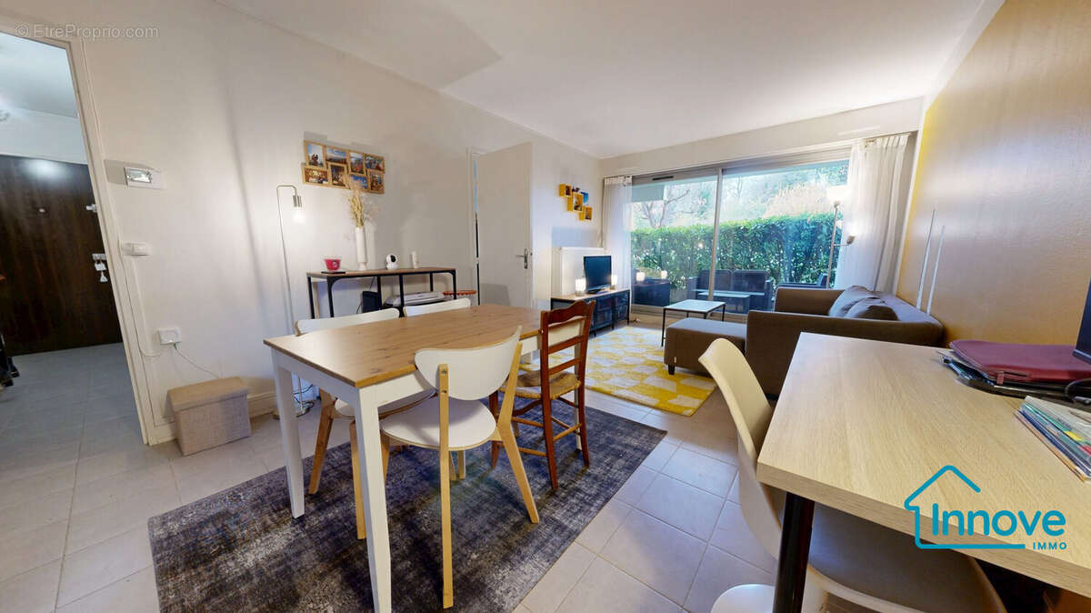 Appartement à SAINT-CYR-L&#039;ECOLE