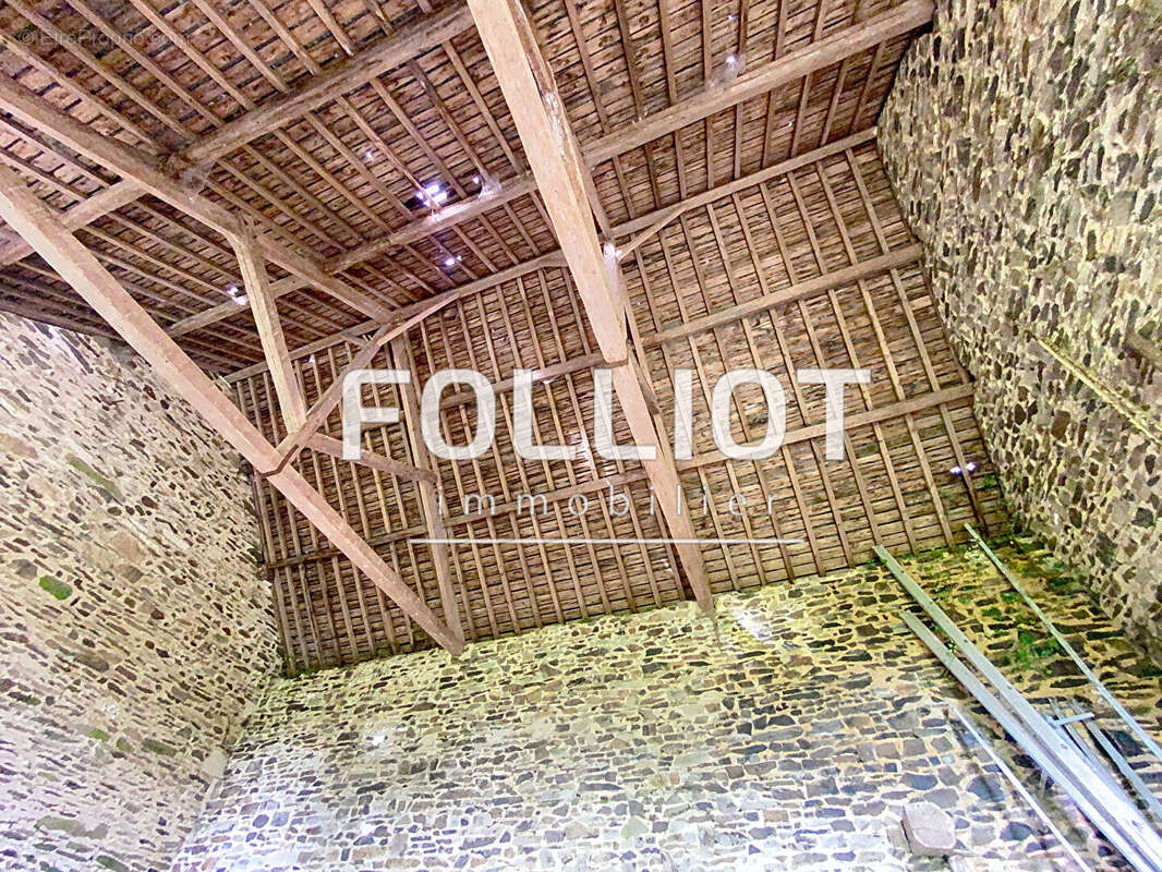 Maison à THURY-HARCOURT