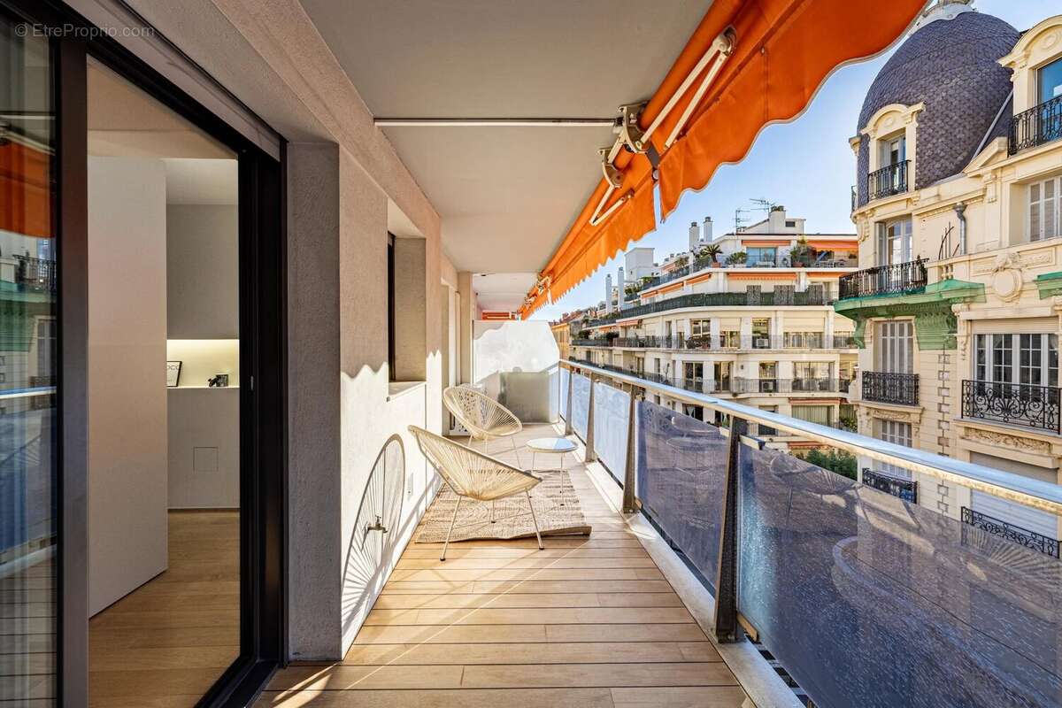 Appartement à NICE