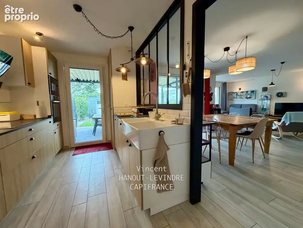 Murs erigne maison contemporaine de 2019 avec vue imprenable sur la vallée(49) - photo 3