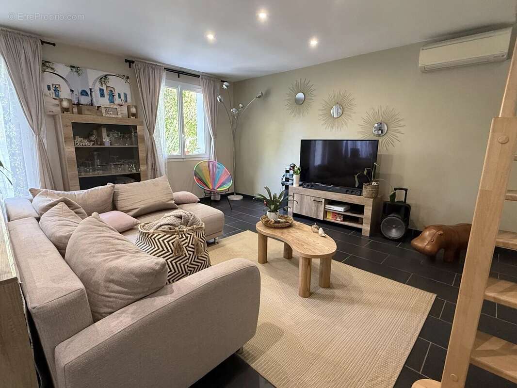 Maison à VILLEBOUGIS