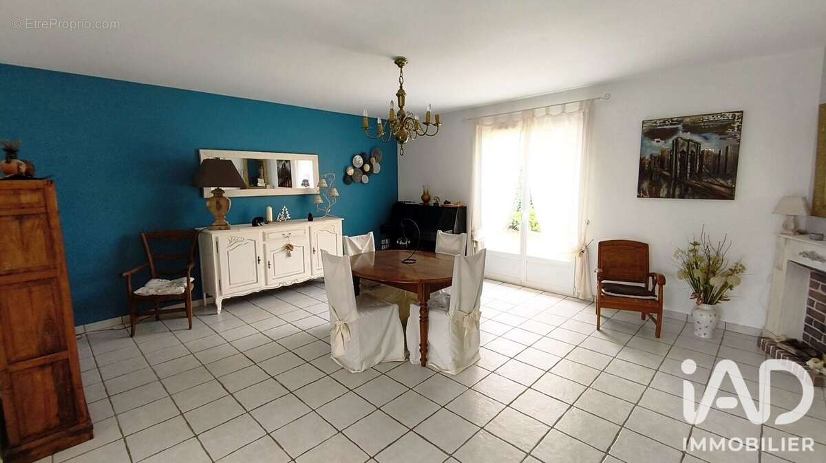 Maison 123 m² à Vineuil  - photo 9
